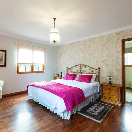 5br House - Pool & Parking - Tennis Court Villa